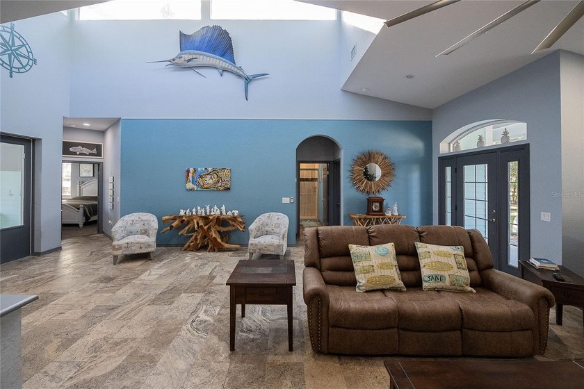Key West-style home on more than 6 acres with beautifully - photo 5