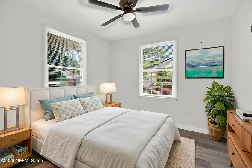 Fully renovated bungalow in central Jacksonville -- just minutes - photo 18