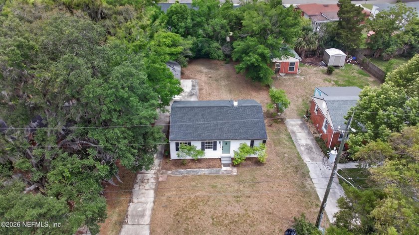 Fully renovated bungalow in central Jacksonville -- just minutes - photo 27