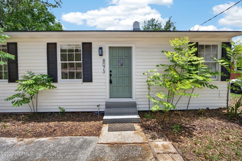 Fully renovated bungalow in central Jacksonville -- just minutes - photo 38