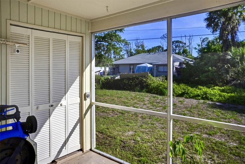 Under contract-accepting backup offers. Exceptional investment - photo 23