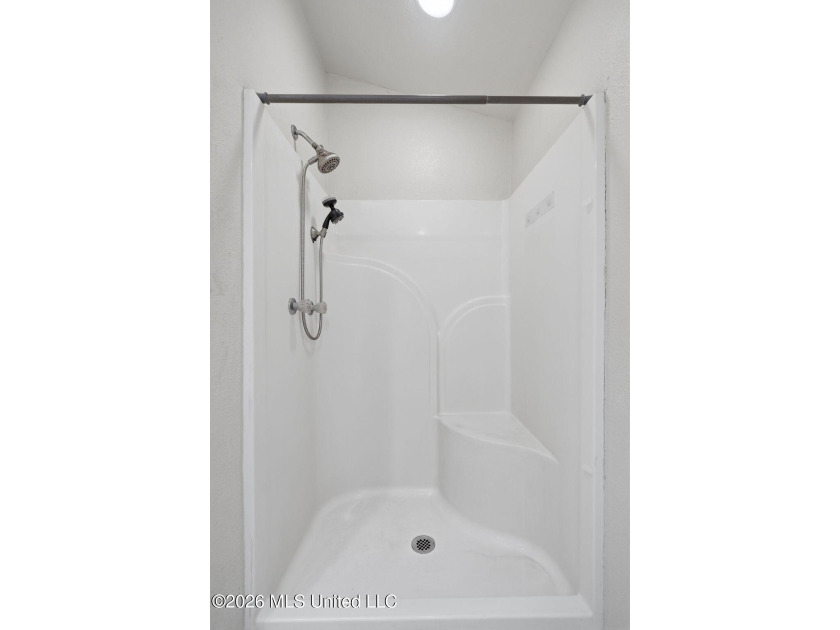 Welcome home to this spacious 4BR/2BA residence offering the - photo 15