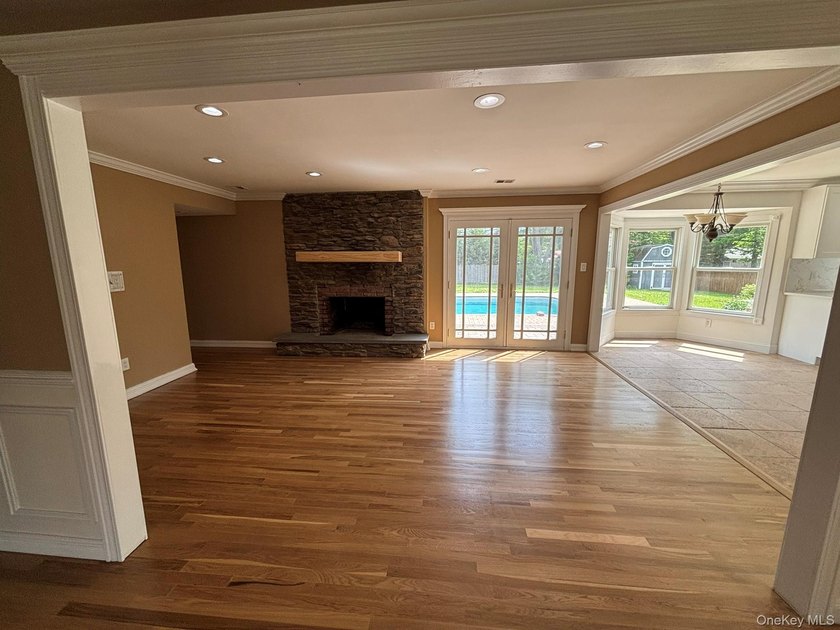 gorgeous renovated sprawling ranch,in desirable timber ridge - photo 18
