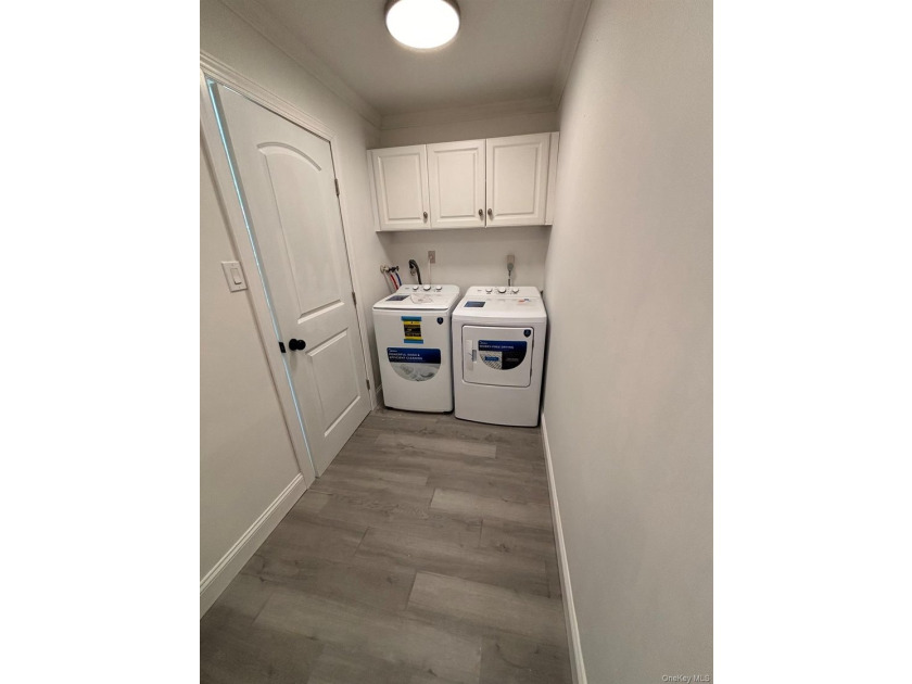 gorgeous renovated sprawling ranch,in desirable timber ridge - photo 19
