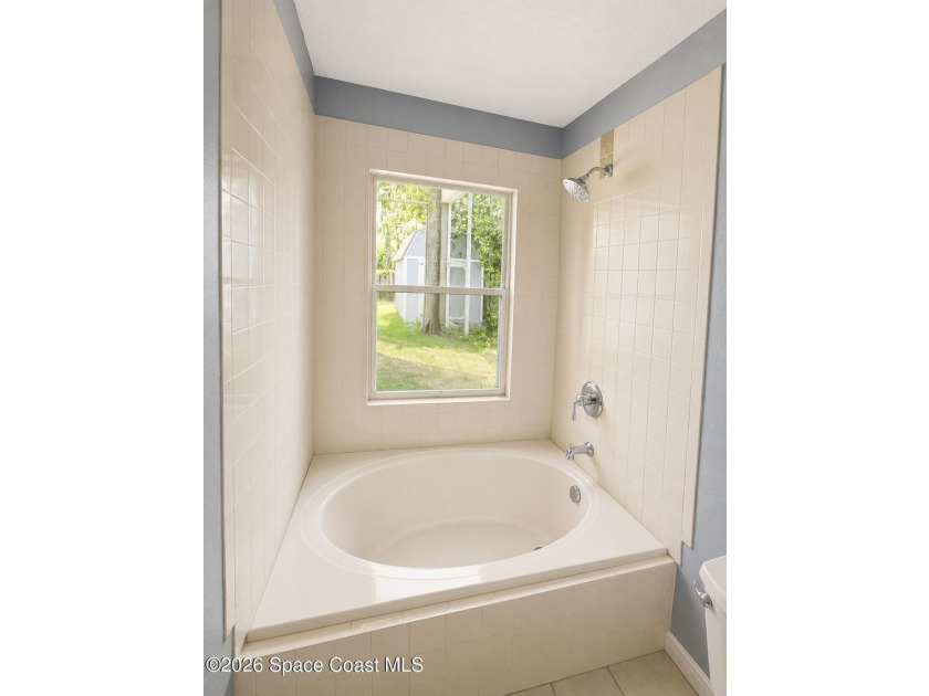 This is a spacious 4 bedroom, 3 bath home on a large lot has a - photo 22