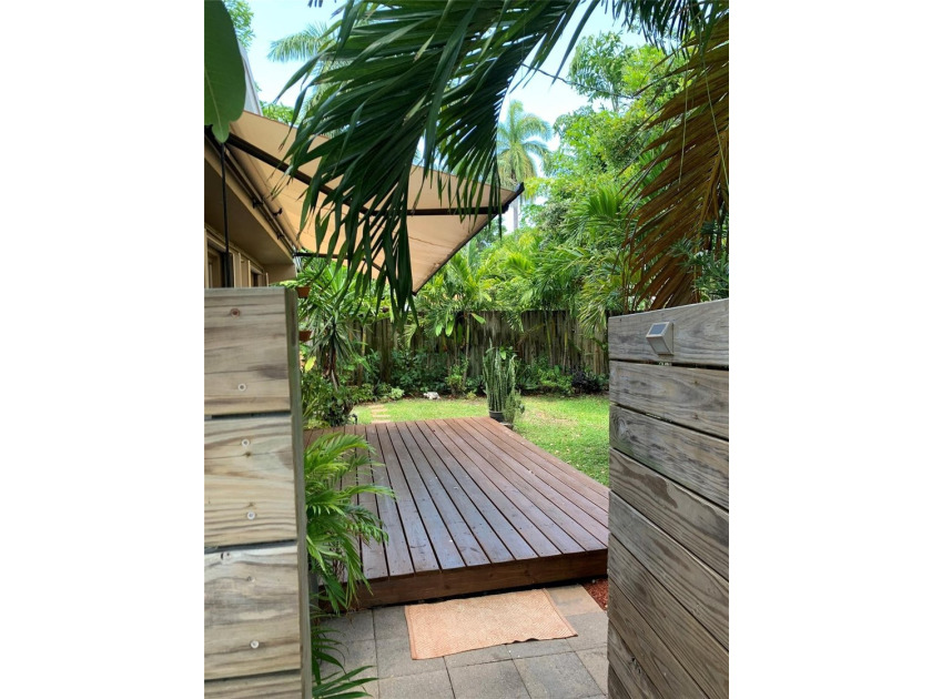 Exceptional corner-lot duplex in sought-after Tarpon River - photo 46