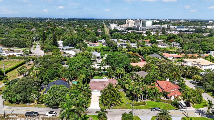 Location, location, location! Do not miss the opportunity to own - photo 3
