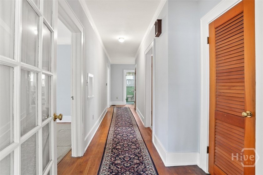 Fantastic Brick Bungalow In The Ardsley Park Area. The Home Has - photo 14