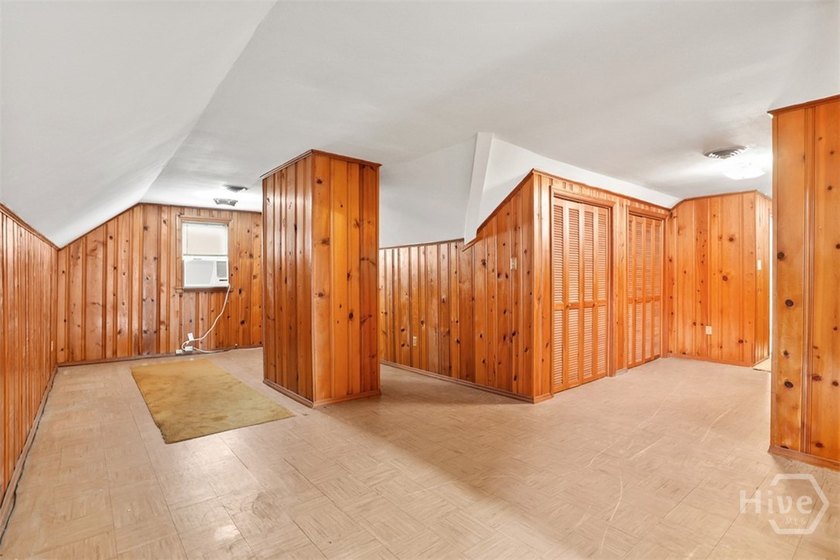 Fantastic Brick Bungalow In The Ardsley Park Area. The Home Has - photo 45