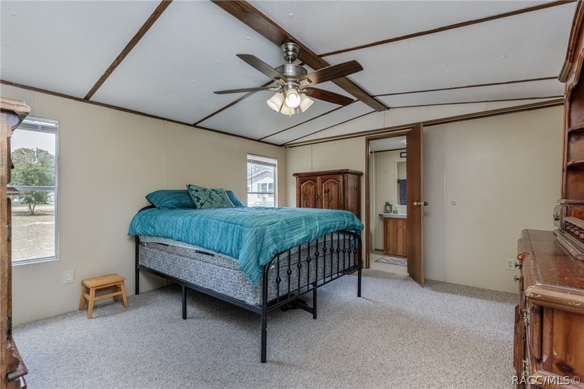 Discover the serene charm of country living in Homosassa with - photo 16