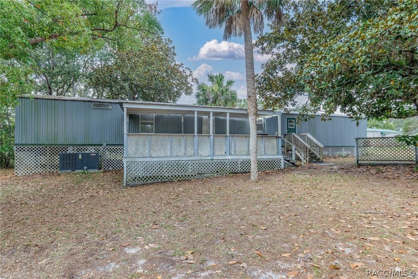 Discover the serene charm of country living in Homosassa with - photo 30