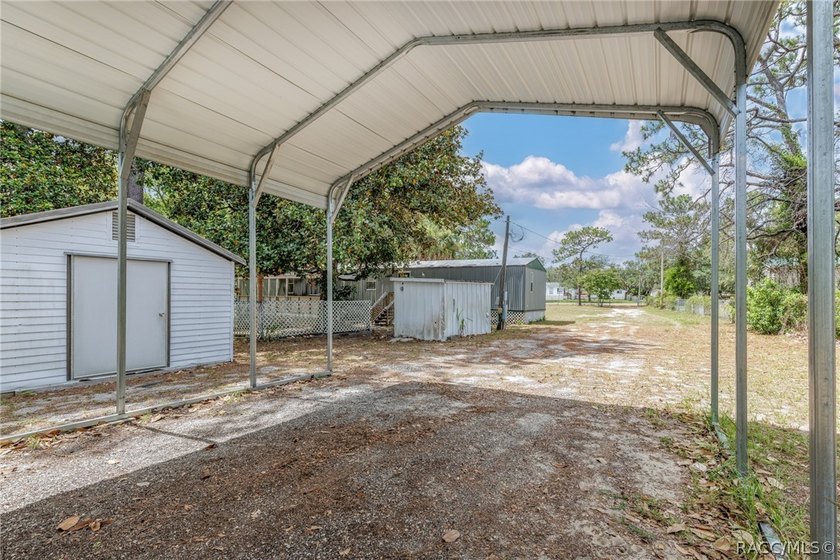Discover the serene charm of country living in Homosassa with - photo 36