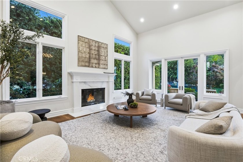 An absolutely extraordinary custom Cape Cod with the premier - photo 10