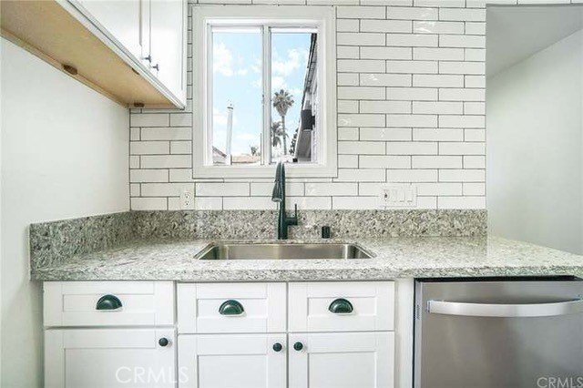 Prime Investment Opportunity in Long Beach! This fully - photo 18