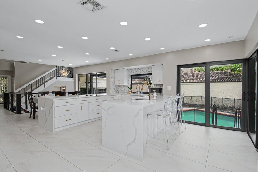 This lovely three bedroom, two and a half bath, two story home - photo 13