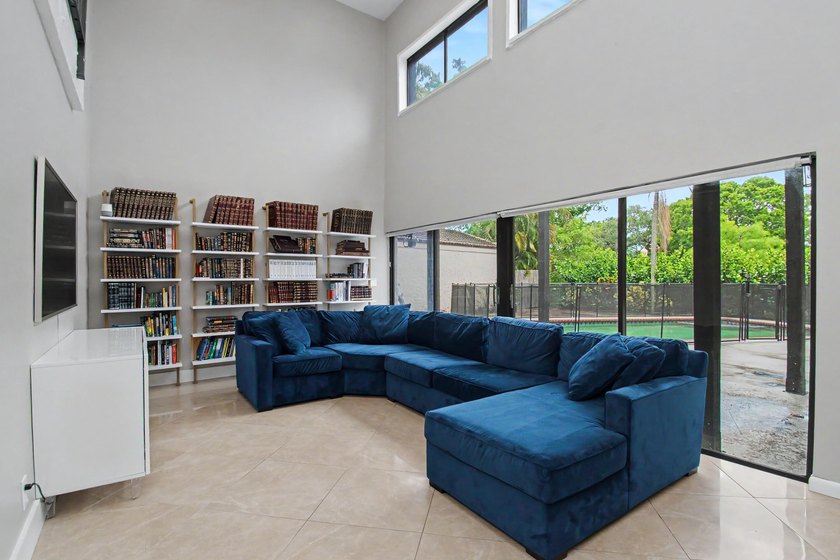 This lovely three bedroom, two and a half bath, two story home - photo 19