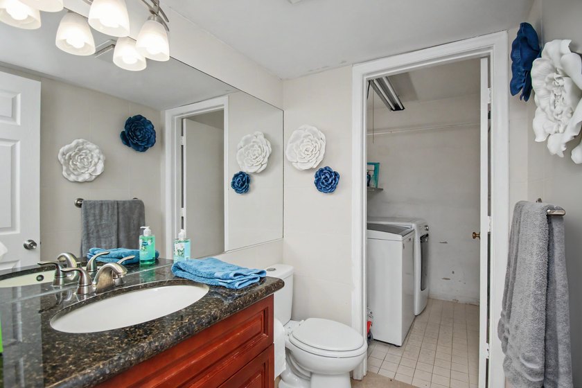 This lovely three bedroom, two and a half bath, two story home - photo 33