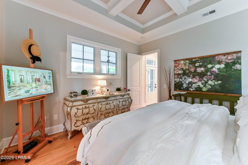 Nestled in the heart of Habersham, this exceptional home offers - photo 30