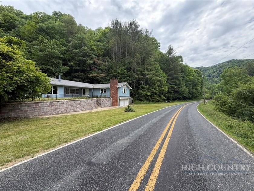 PRICE IMPROVEMENT! HOME AND 8 UNRESTRICTED ACRES! MOTIVATED - photo 7
