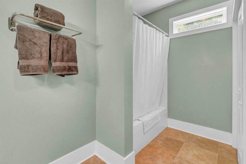 Custom Brick 1 Story Home on 2 Acre Lot * Attached 1 Story, 1 - photo 30