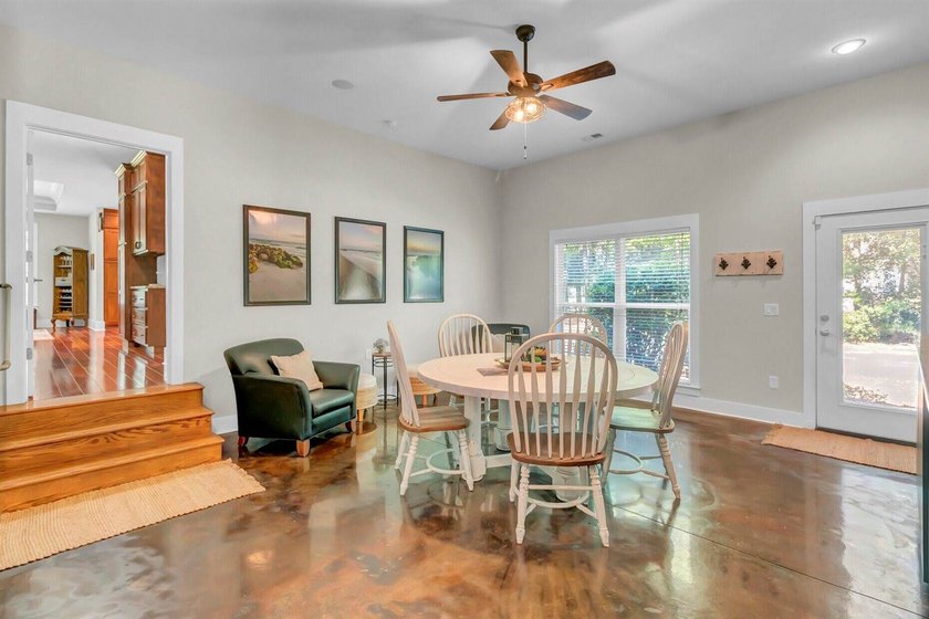 Custom Brick 1 Story Home on 2 Acre Lot * Attached 1 Story, 1 - photo 32