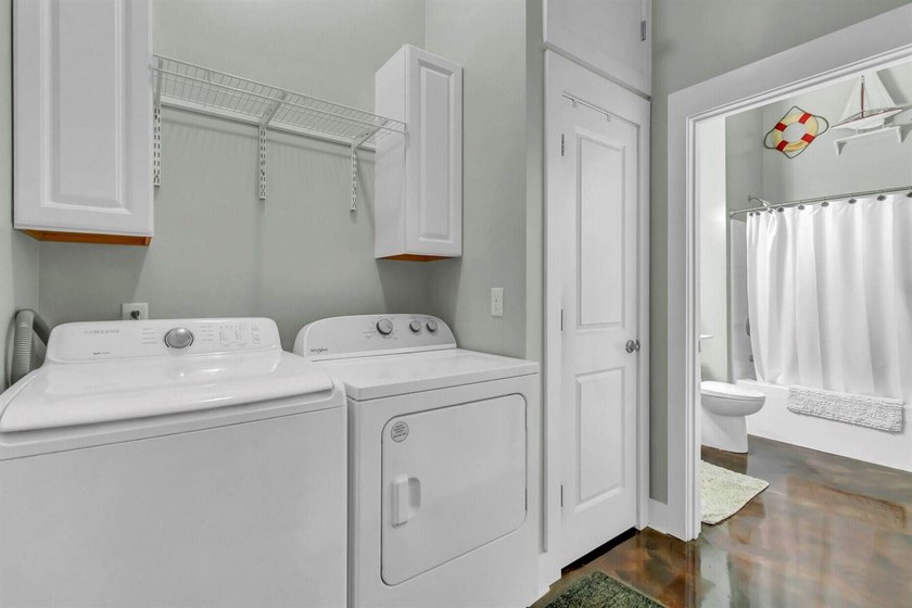 Custom Brick 1 Story Home on 2 Acre Lot * Attached 1 Story, 1 - photo 46