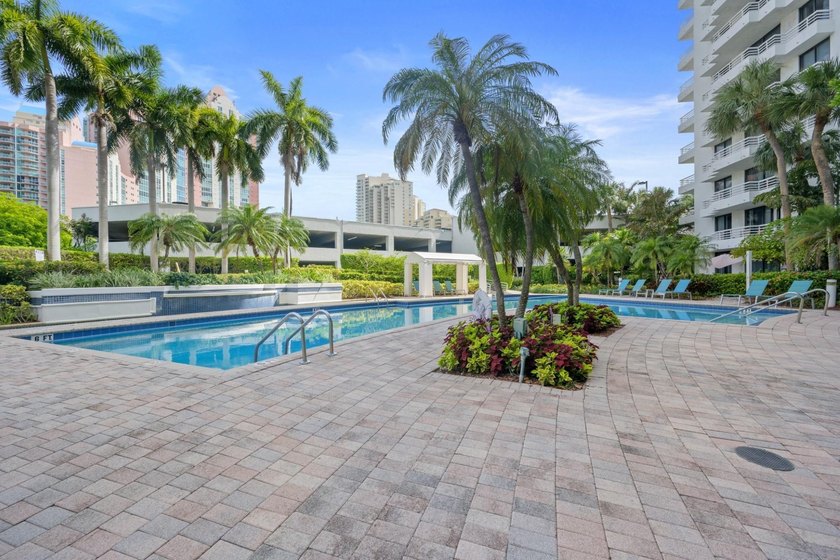 Welcome to Paradise. Amazing water views from every angle of - photo 23
