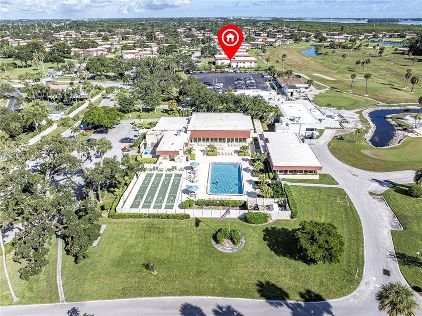 Enjoy the best of 55+ living in this beautifully maintained 2/2 - photo 23
