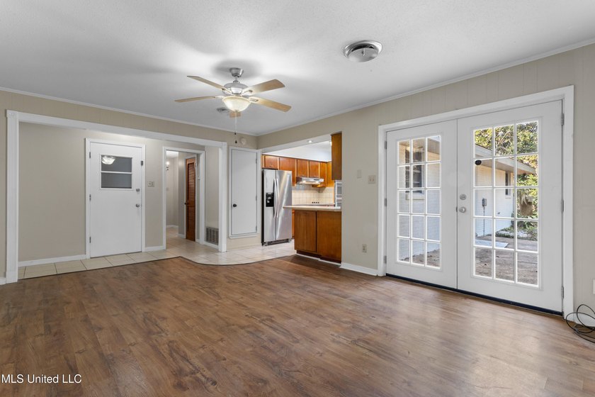 This well-maintained 4-bedroom, 2-bath brick home is situated on - photo 20