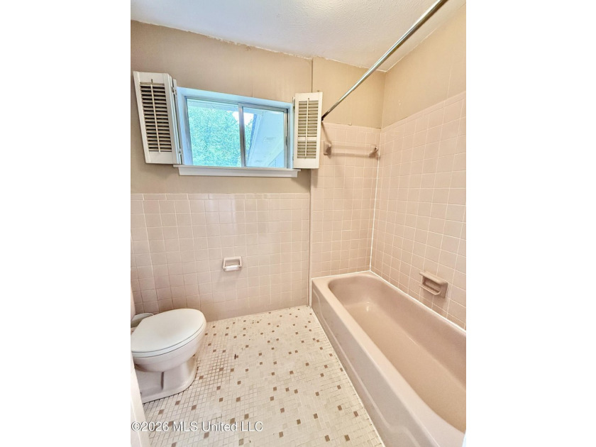 Enjoy peaceful country living on 5.4+/- acres with this spacious - photo 40