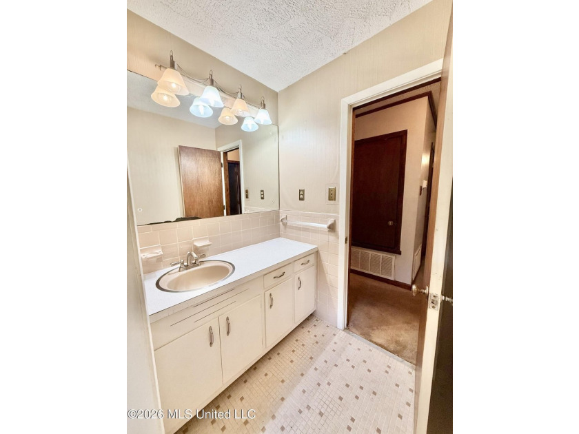 Enjoy peaceful country living on 5.4+/- acres with this spacious - photo 41