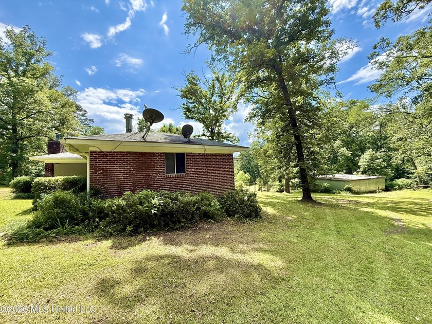 Enjoy peaceful country living on 5.4+/- acres with this spacious - photo 45