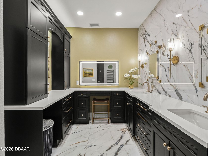 Experience luxury coastal living at its finest on Yacht Club - photo 23