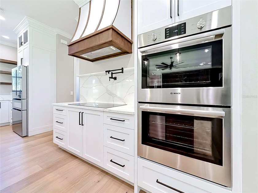 Virtually Staged. Luxury Custom Estate Home in Blue Spring - photo 27