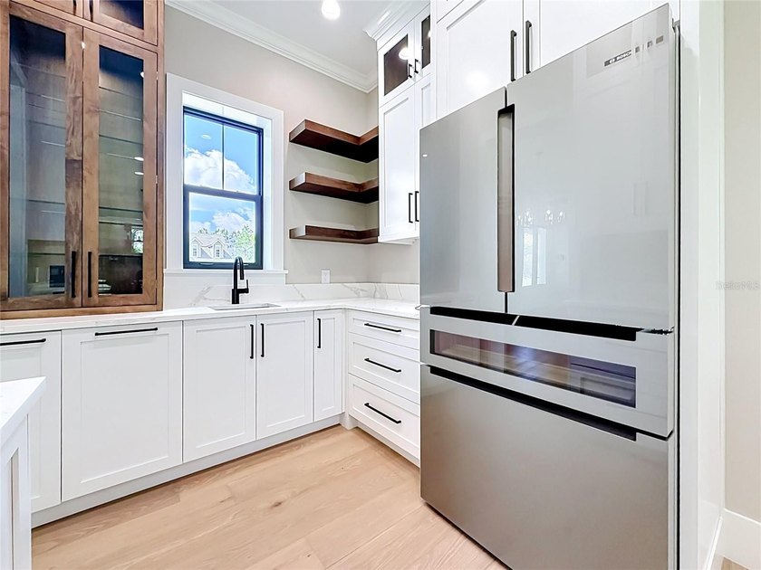 Virtually Staged. Luxury Custom Estate Home in Blue Spring - photo 30