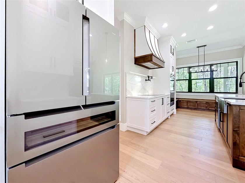 Virtually Staged. Luxury Custom Estate Home in Blue Spring - photo 33