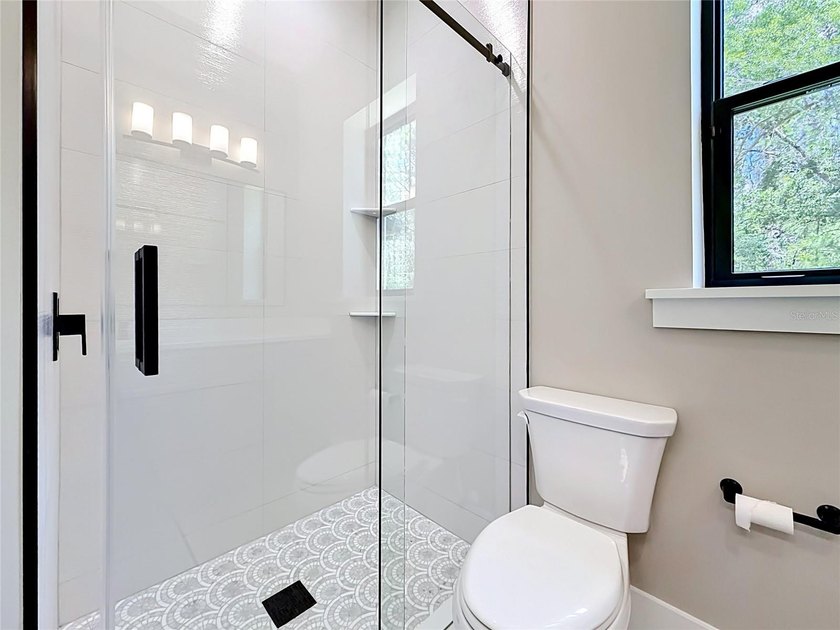Virtually Staged. Luxury Custom Estate Home in Blue Spring - photo 41