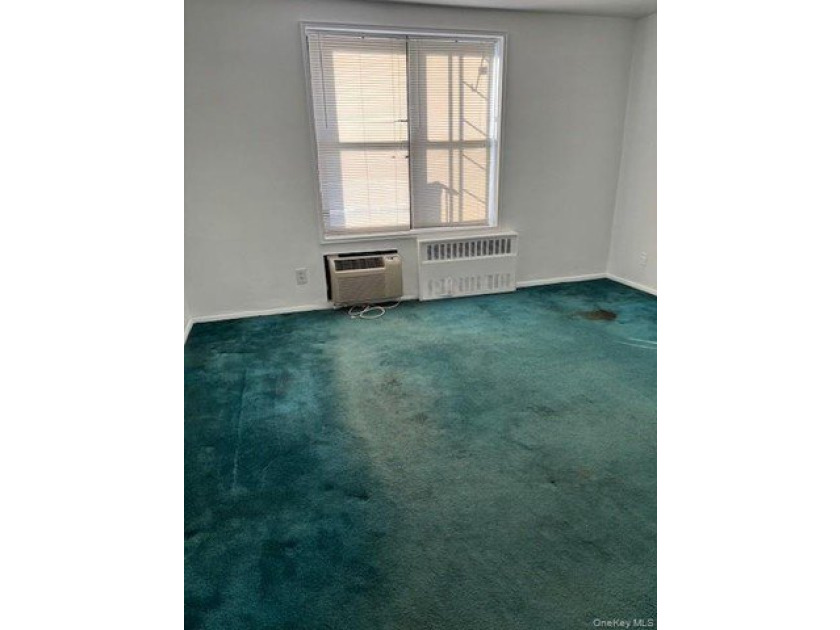 A Rare Find!! Spacious studio residence located in the - photo 4