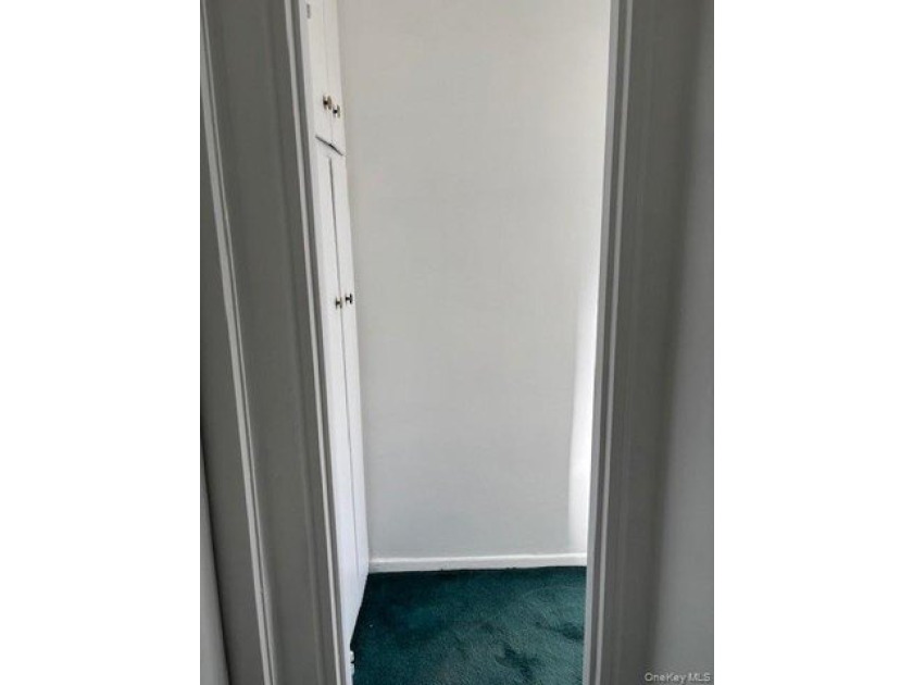 A Rare Find!! Spacious studio residence located in the - photo 7