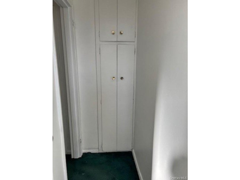 A Rare Find!! Spacious studio residence located in the - photo 8