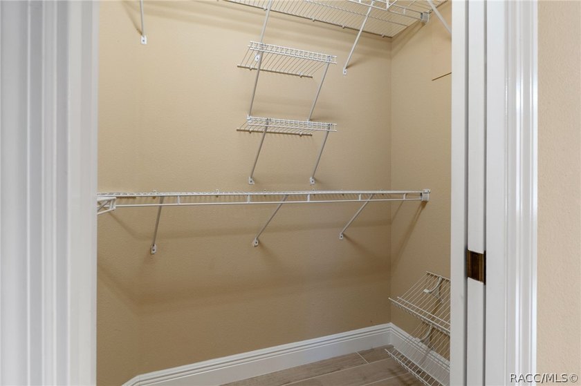 Welcome home to this beautifully maintained 2,299 sq. ft - photo 28