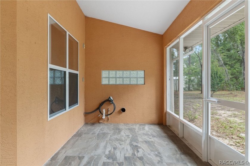 Welcome home to this beautifully maintained 2,299 sq. ft - photo 44