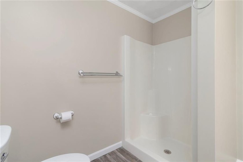 ***OPEN HOUSE CANCELLED*** OFFER ACCEPTED*** Nestled on a quiet - photo 28