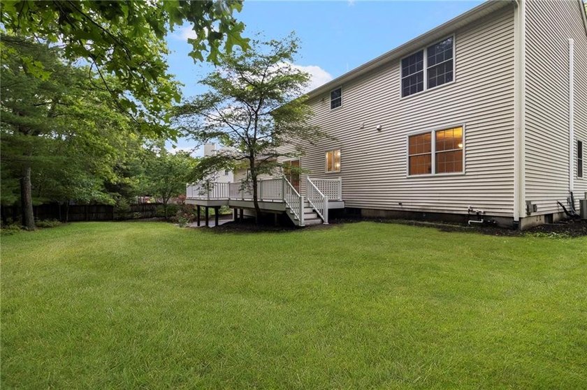 ***OPEN HOUSE CANCELLED*** OFFER ACCEPTED*** Nestled on a quiet - photo 37