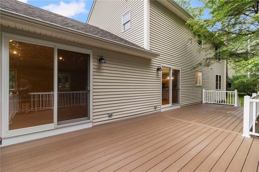 ***OPEN HOUSE CANCELLED*** OFFER ACCEPTED*** Nestled on a quiet - photo 40