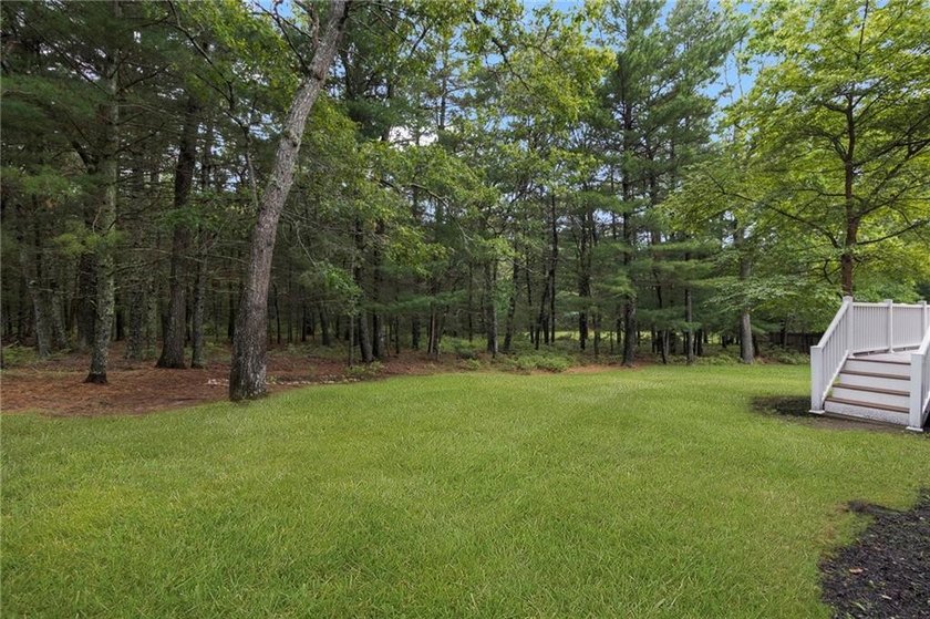 ***OPEN HOUSE CANCELLED*** OFFER ACCEPTED*** Nestled on a quiet - photo 42
