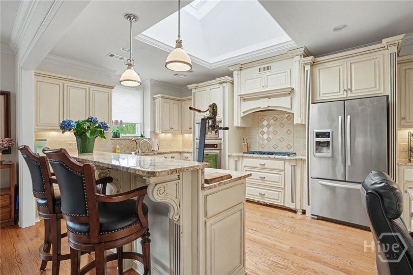 Welcome to 126 Saltwater Way, where low-maintenance living meets - photo 10