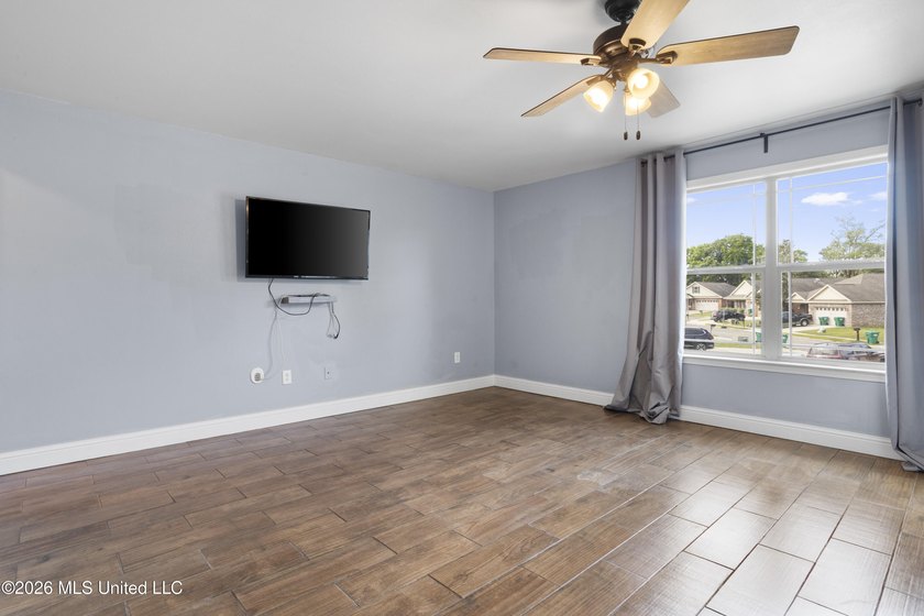 Don't miss this great Home Near the Beach! This refreshed - photo 25