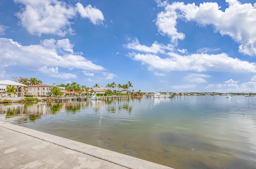 Wake up to breathtaking sunrise views over the ICW - Lake Worth - photo 21