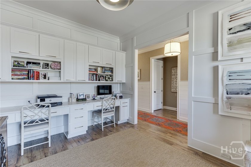 Welcome to 5915 Fairway Park Lane, an exquisite 6-bedroom, 5 - photo 8
